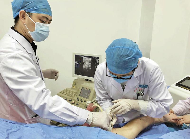 仁心仁术为患者护航丹心妙手保康健——专访乐鱼在线登录入口康复科